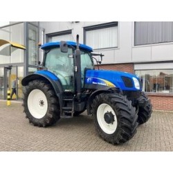 NEW HOLLAND T6030 Power Command - Luna puerta derecha