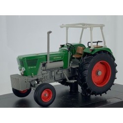 1:32 DEUTZ D 100 06 2WD con cabina