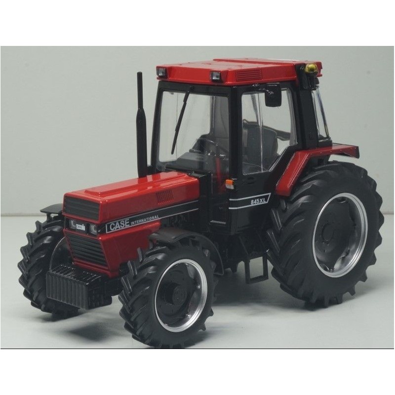 1:32 CASE IH 845 XL International