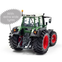 FENDT 820.