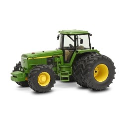 1:32 JOHN DEERE 4755 Doble rueda trasera