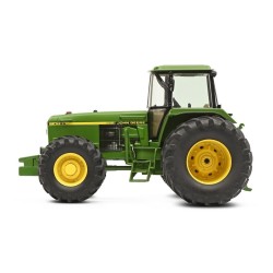 1:32 JOHN DEERE 4755 Doble rueda trasera