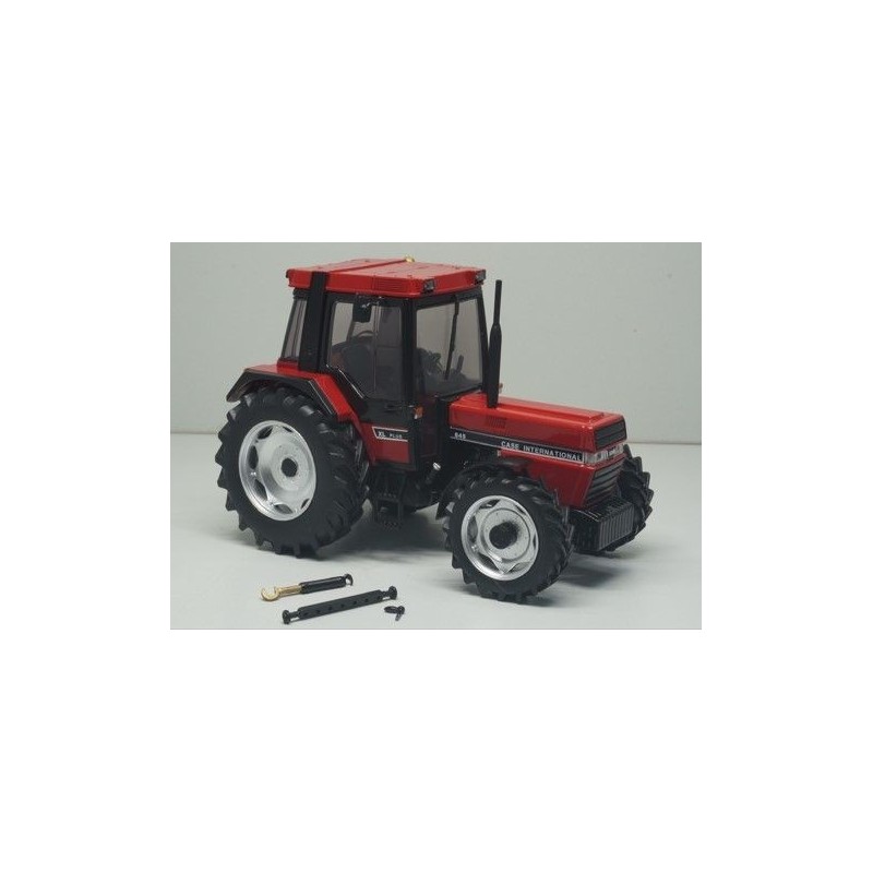 1:32 CASE IH 845 XL Plus International