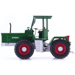 1:32 DEUTZ D 160 06 con cabina