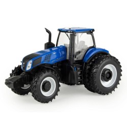 1:32 NEW HOLLAND T8.380 doble rueda trasera