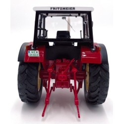 1:32 CASE IH 833 4WD International