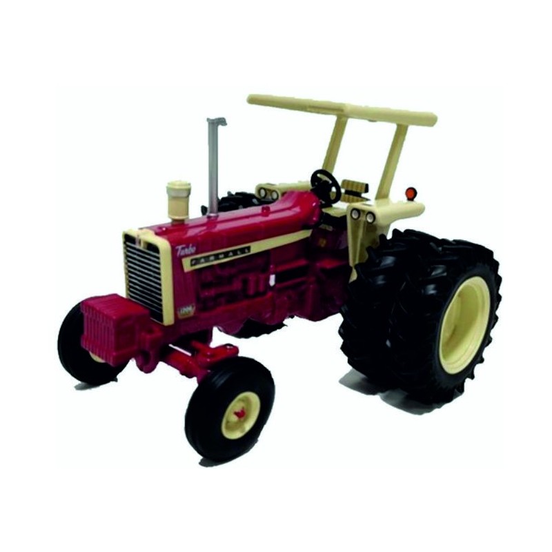 1:32 CASE IH Farmall 1206 doble rueda trasera