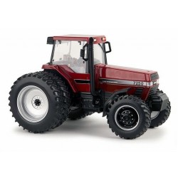 1:32 CASE IH Magnum 7250 doble rueda trasera