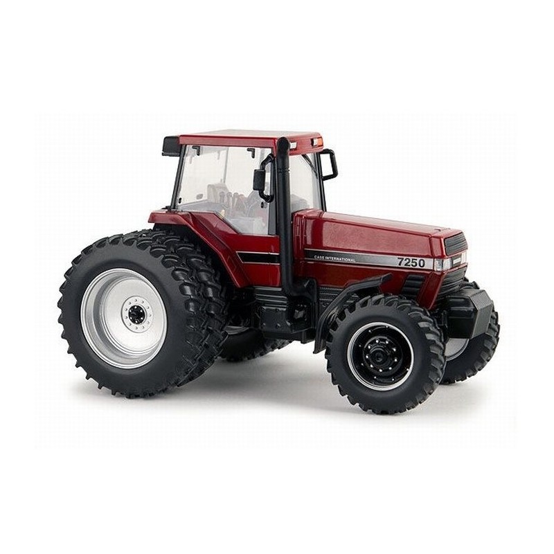 1:32 CASE IH Magnum 7250 doble rueda trasera