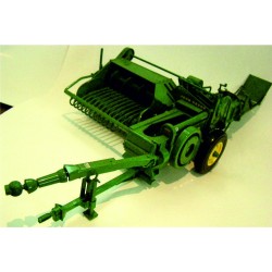 1:16 Metal: Empacadora JOHN DEERE 214-T