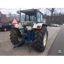 FORD 2600 - Luna trasera