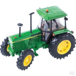 JOHN DEERE 3140