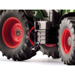 1:32 FENDT 724 Vario con pala