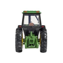 copy of 1:32 JOHN DEERE 4020 Doble rueda trasera