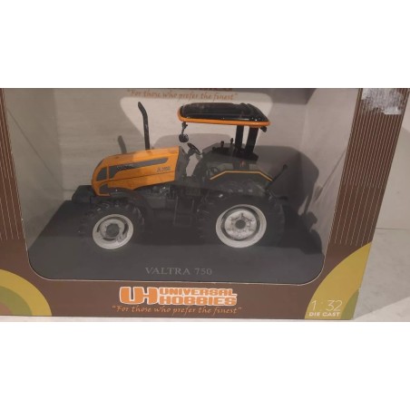 1:32 VALTRA A750