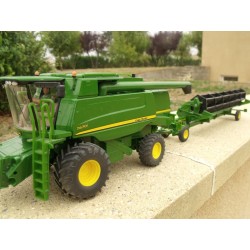 copy of copy of 1:32 JOHN DEERE cosechadora 9880