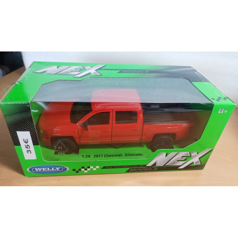 1:24 CHEVROLET Silverado 2017