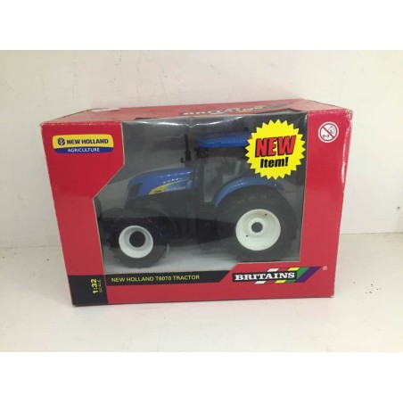 copy of copy of 1:32 NEW HOLLAND T7050
