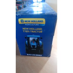 1:32 NEW HOLLAND T7070 en góndola