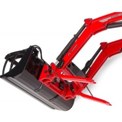 1:32 MASSEY FERGUSON 5M.145 con pala